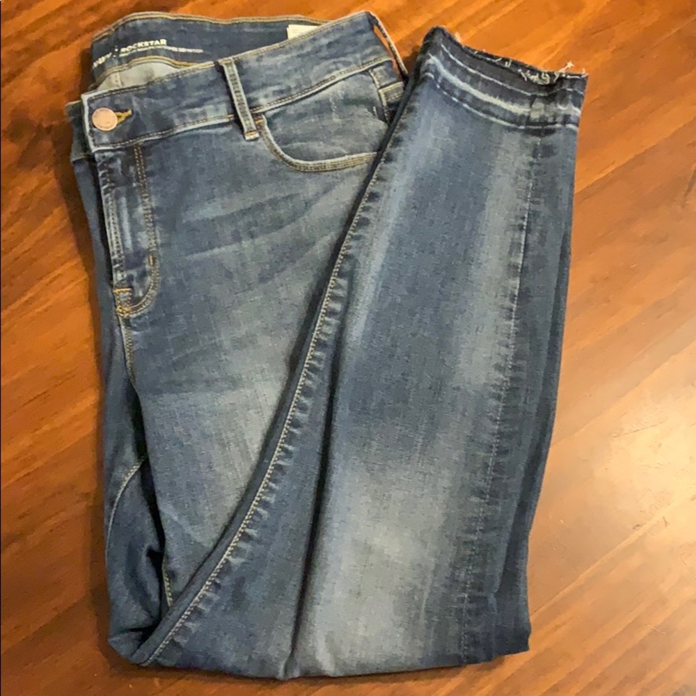 Built in sculpt jeans